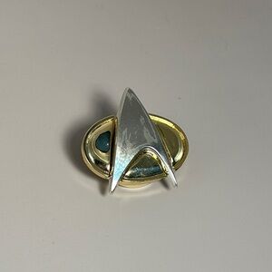 Vintage Authentic 1993 Star Trek Communicator Pin - Paramount